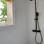 Jeane-rose, Maison En Bois Avec Piscine *