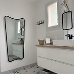 Jeane-rose, Maison En Bois Avec Piscine