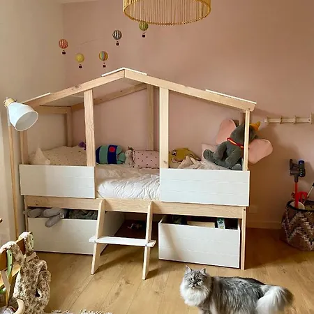 Jeane-rose, Maison En Bois Avec Piscine Holiday home