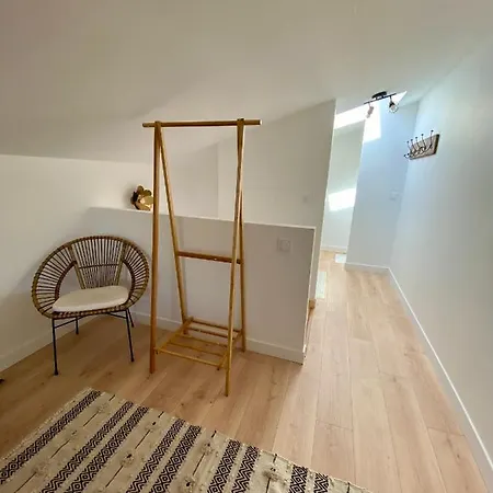 Holiday home Jeane-rose, Maison En Bois Avec Piscine