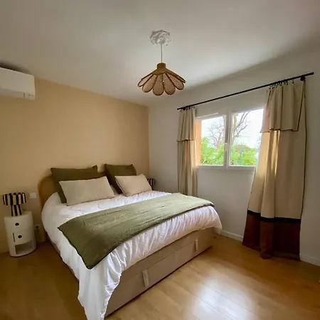 Jeane-rose, Maison En Bois Avec Piscine Holiday home Andernos-les-Bains