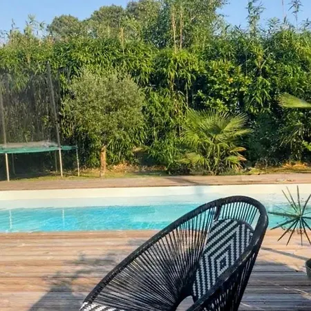 Holiday home Jeane-rose, Maison En Bois Avec Piscine Andernos-les-Bains