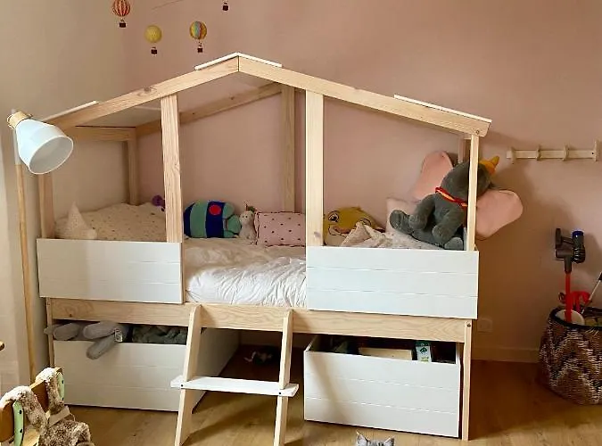 Jeane-rose, Maison En Bois Avec Piscine Vakantiehuis